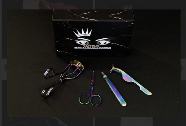 Boxed Tool kit with eyelash curler